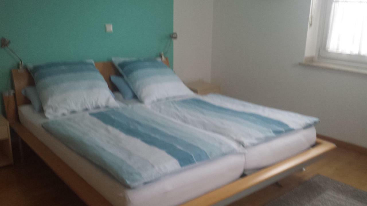 Ferienwohnung Poettershof Крефелд Екстериор снимка